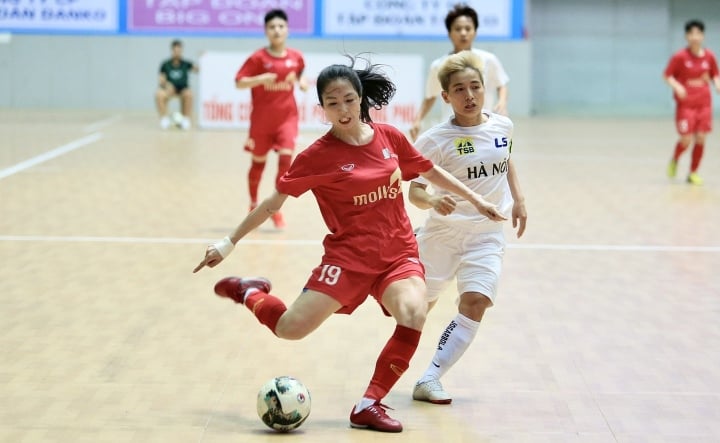 Vòng 5 giải futsal nữ VĐQG 2023: Thái Sơn Nam TP.HCM vững ngôi đầu - 1