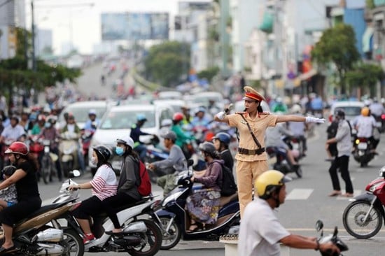 Thực hiện đúng quy định về chế độ thông tin, cung cấp số liệu tai nạn giao thông