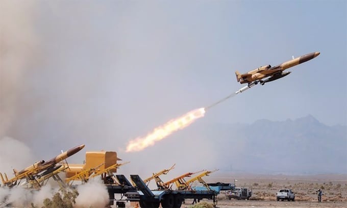 Karrar UAV leaves the launch pad during an exercise by the Iranian armed forces on January 18. Photo: IRGC