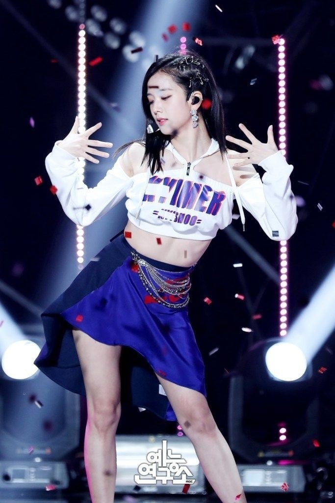 Ngắm nhan sắc Jisoo (BlackPink)