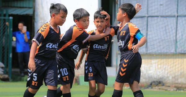 El equipo del Distrito 7 - Parque Deportivo D7 recibió la visita de Xuan Truong y entró en las semifinales de la categoría U.10 de Ciudad Ho Chi Minh.