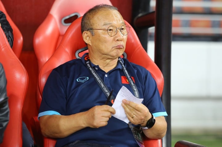 Mr. Park Hang Seo when he was still leading the Vietnam team.