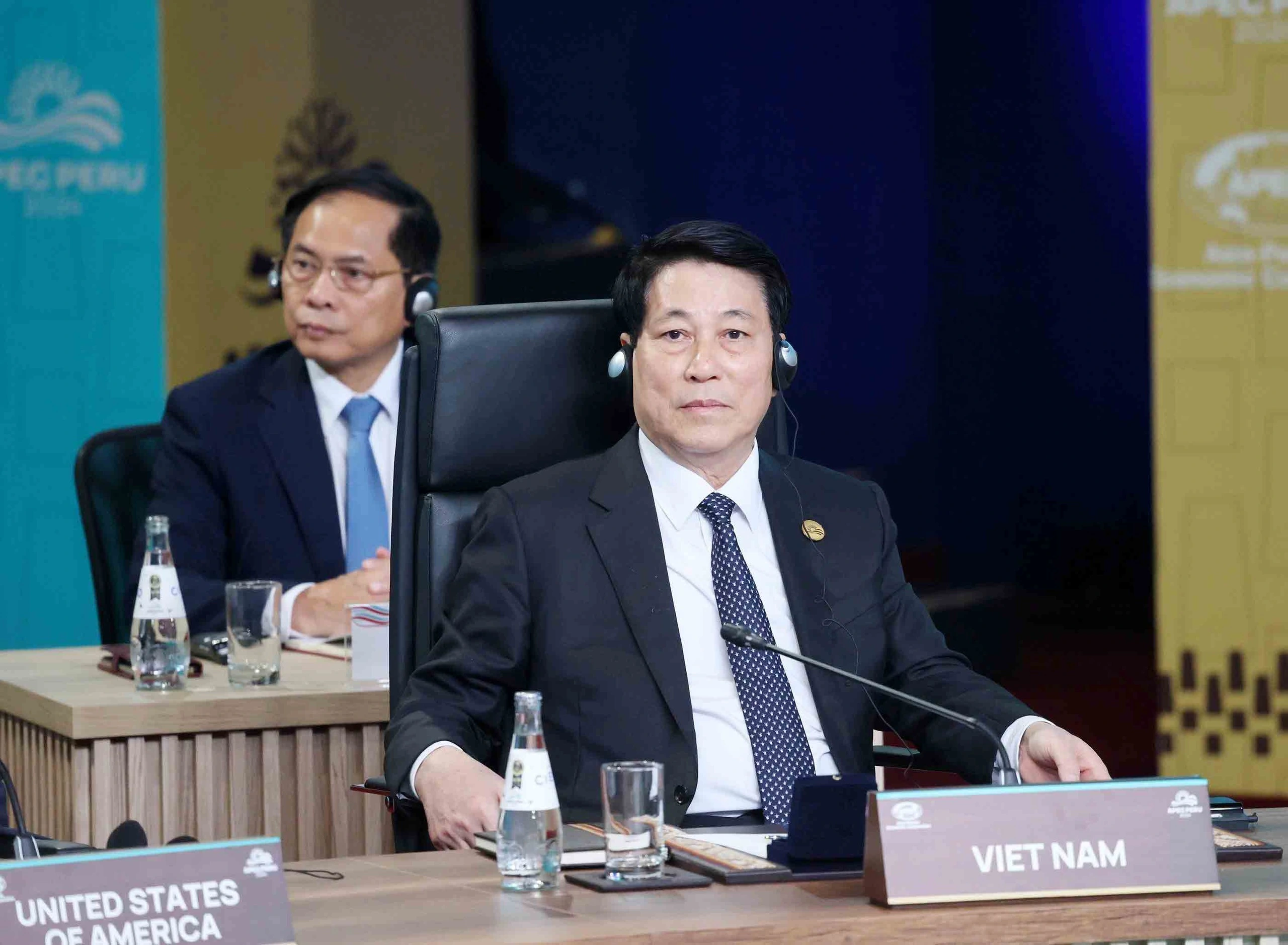 Vietnam actively contributes to an open and sustainable APEC