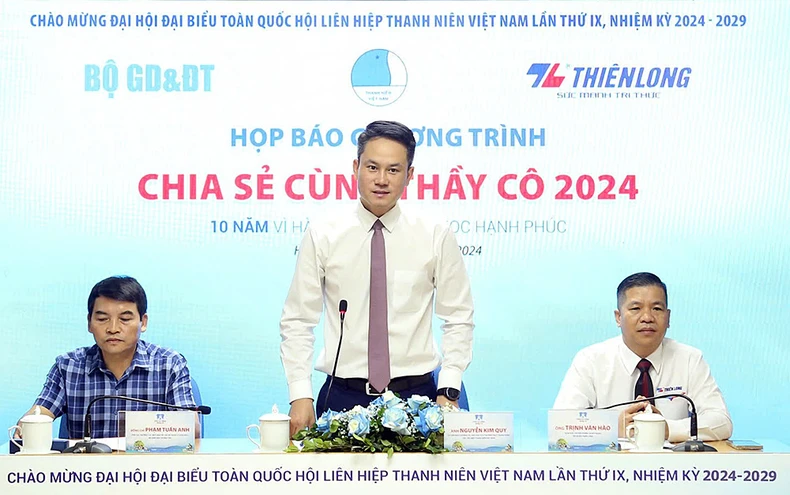 "Chia sẻ cùng thầy cô" để nối dài "Hành trình dạy - học hạnh phúc" ảnh 1