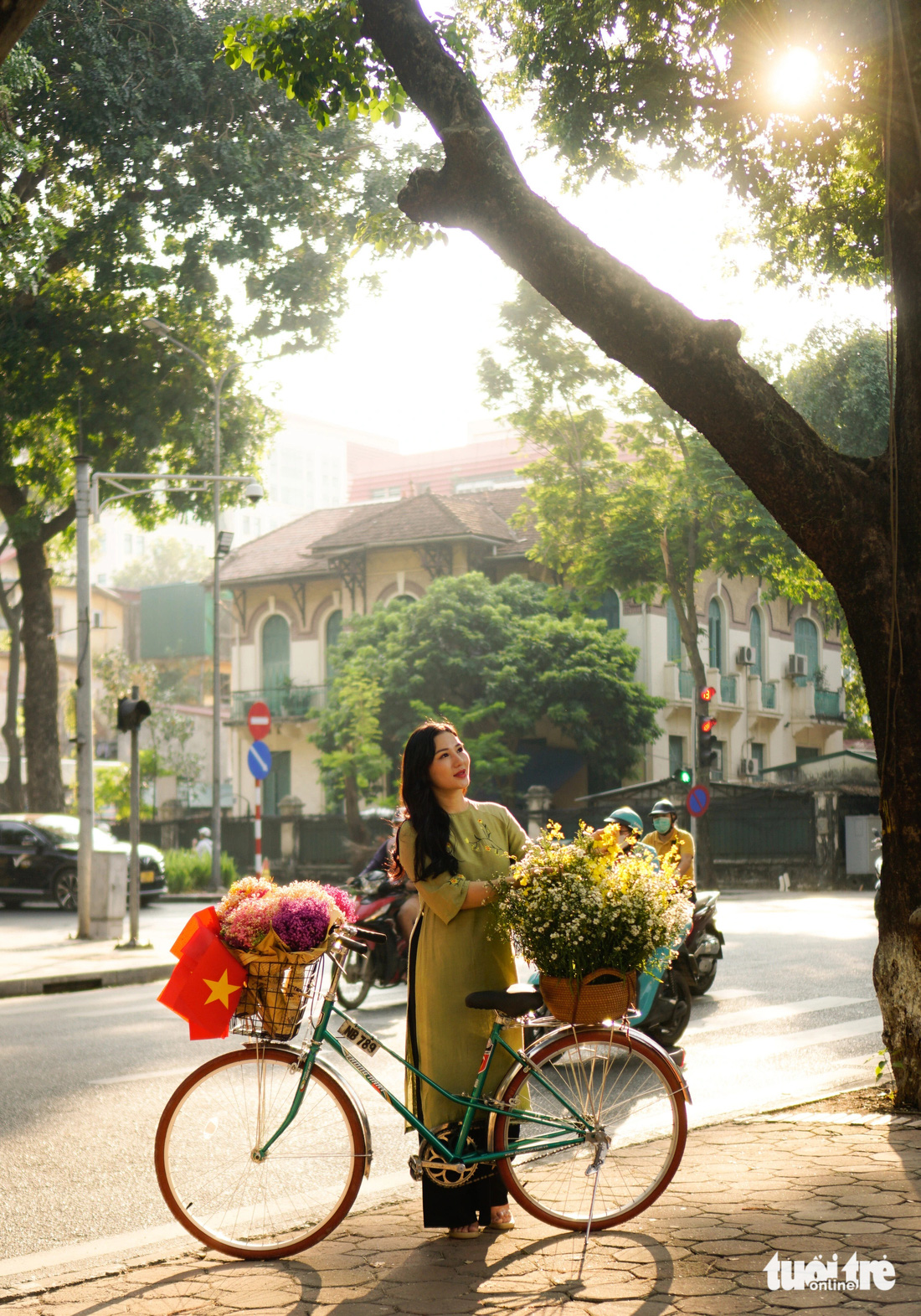 Bỏ túi các điểm check-in mùa thu Hà Nội cực xinh - Ảnh 2.