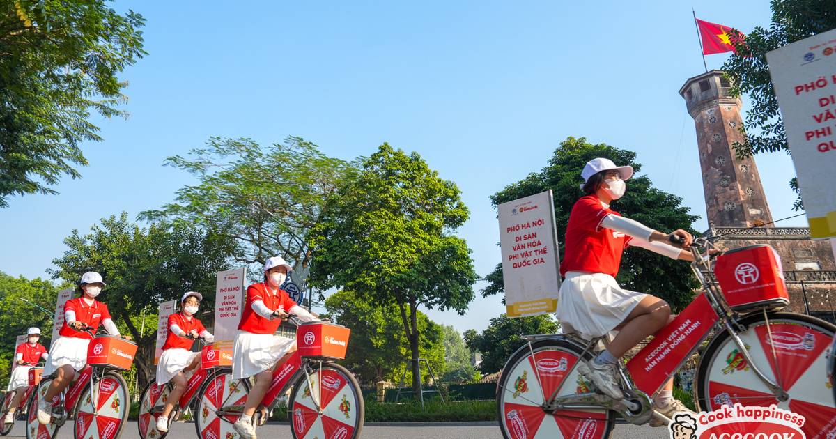 Cycling journey to promote Hanoi heritage