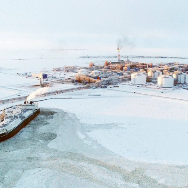 Monde - Craignant des « dommages collatéraux », un partenaire chinois abandonne le projet GNL russe dans l'Arctique