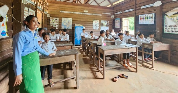 Sowing letters in the rubber forest