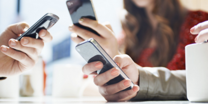 Sự khác nhau giữa người dùng Android và iOS.