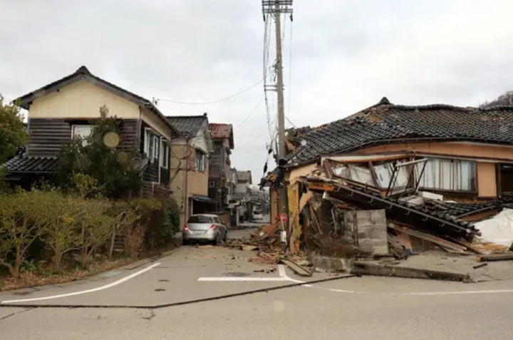 Damage after the earthquake in Japan. (Photo: NYT)