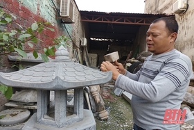 Stone carving craft of Nhoi village