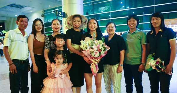 Huynh Nhu änderte unerwartet die Richtung und traf in einem historischen Turnier auf den Ho Chi Minh City Women’s Club