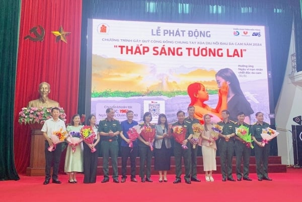 "Thắp sáng tương lai" cho những nạn nhân chất độc da cam/dioxin