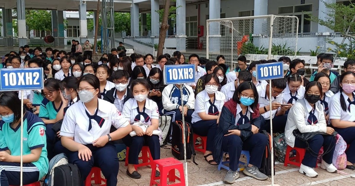 โรงเรียนในนครโฮจิมินห์ตอบรับ “สัปดาห์ความปลอดภัยทางถนนโลก”