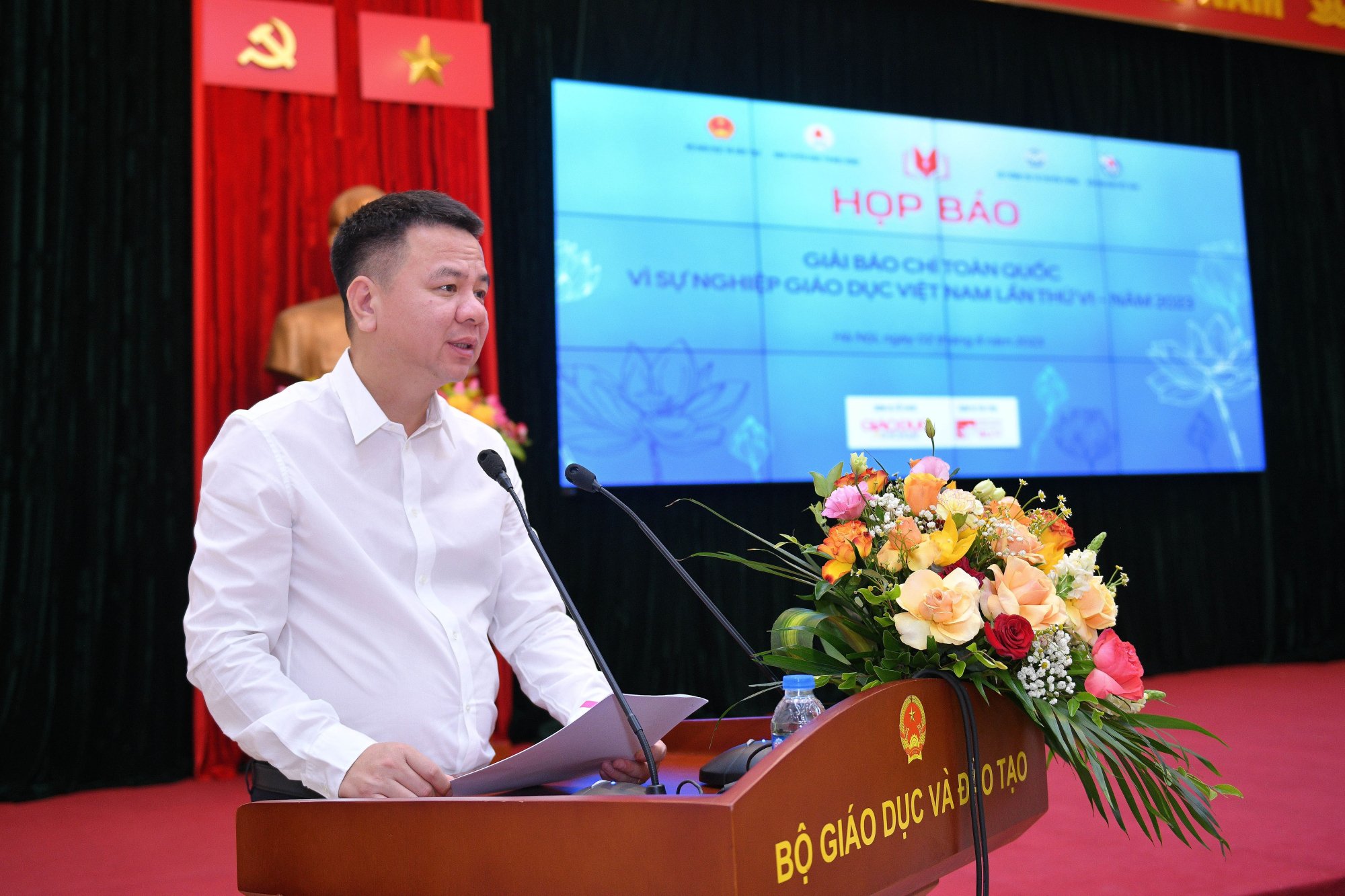 Lanzamiento del segundo premio nacional de prensa en favor de la educación en Vietnam