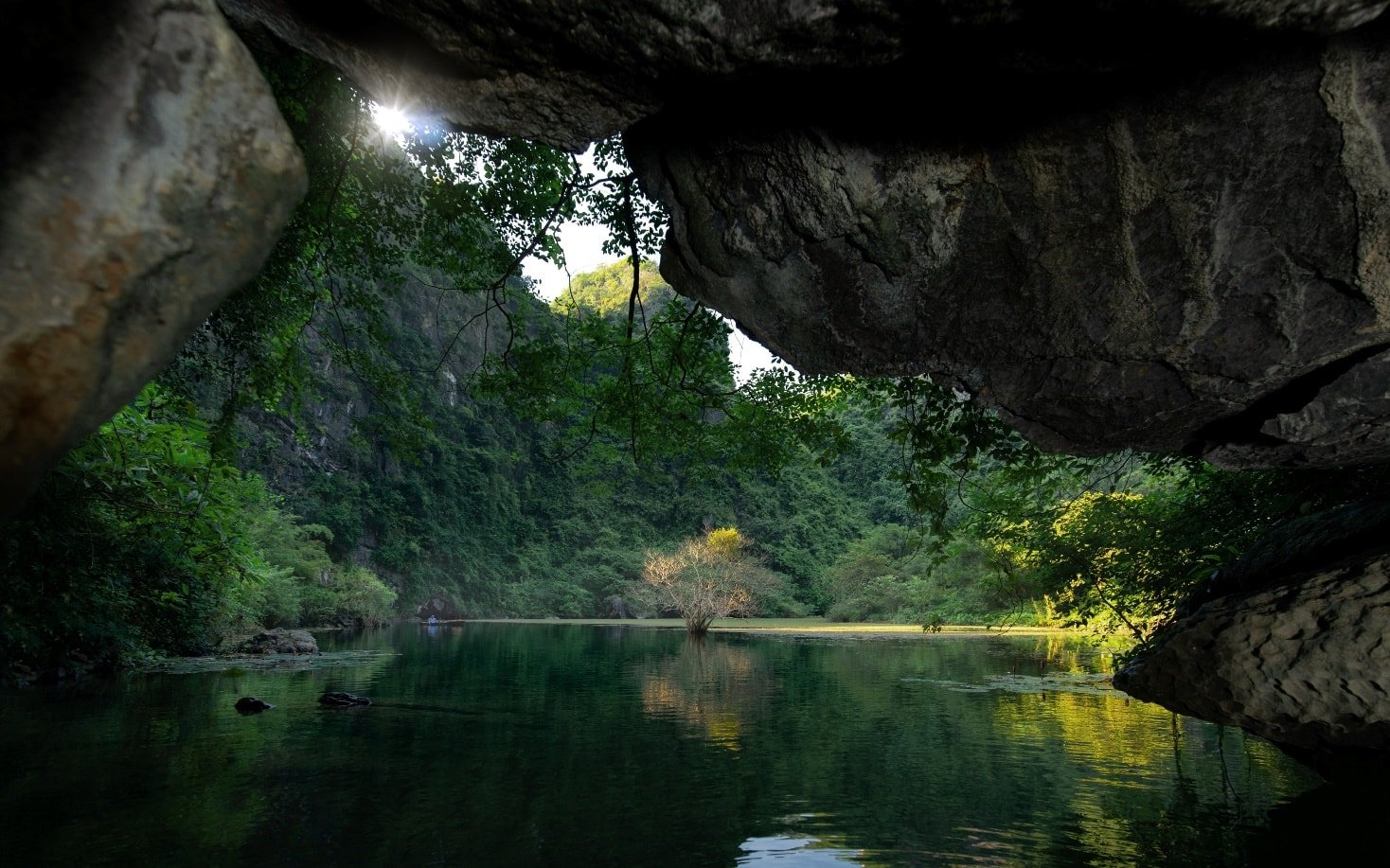 Wasserhöhle