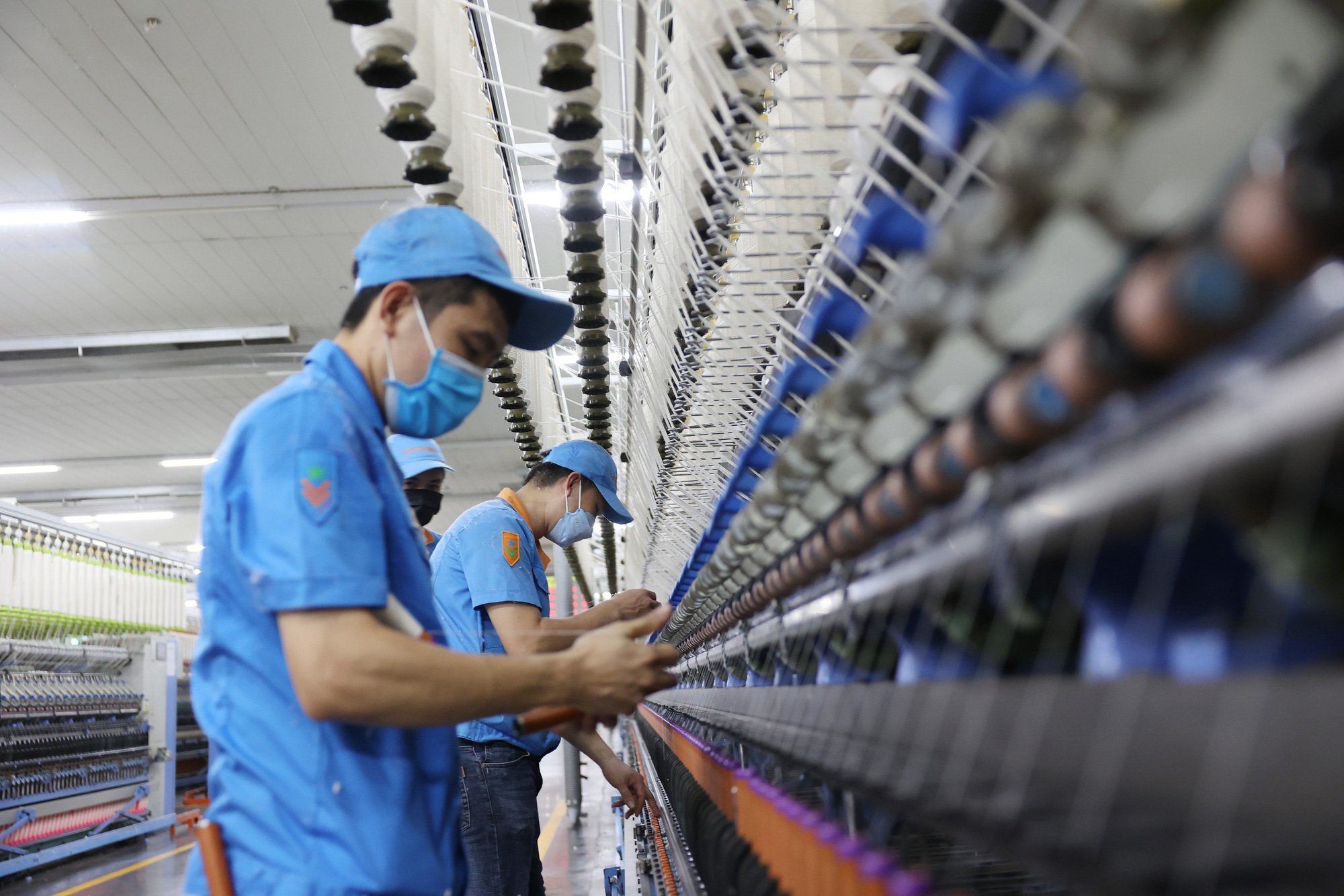 Công nghiệp chế biến, chế tạo là động lực tăng trưởng chính trong 6 tháng đầu năm nay - Ảnh: NGUYỄN KHÁNH