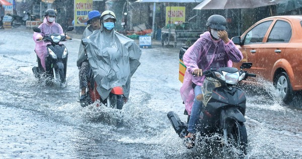 Mưa giông diện rộng, có nơi trên 150 mm