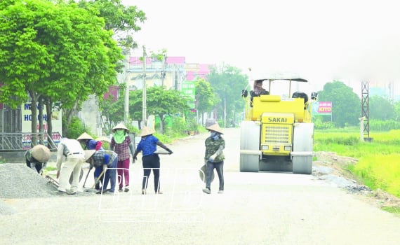 Đẩy nhanh tiến độ các công trình trọng điểm tại Đông Hưng