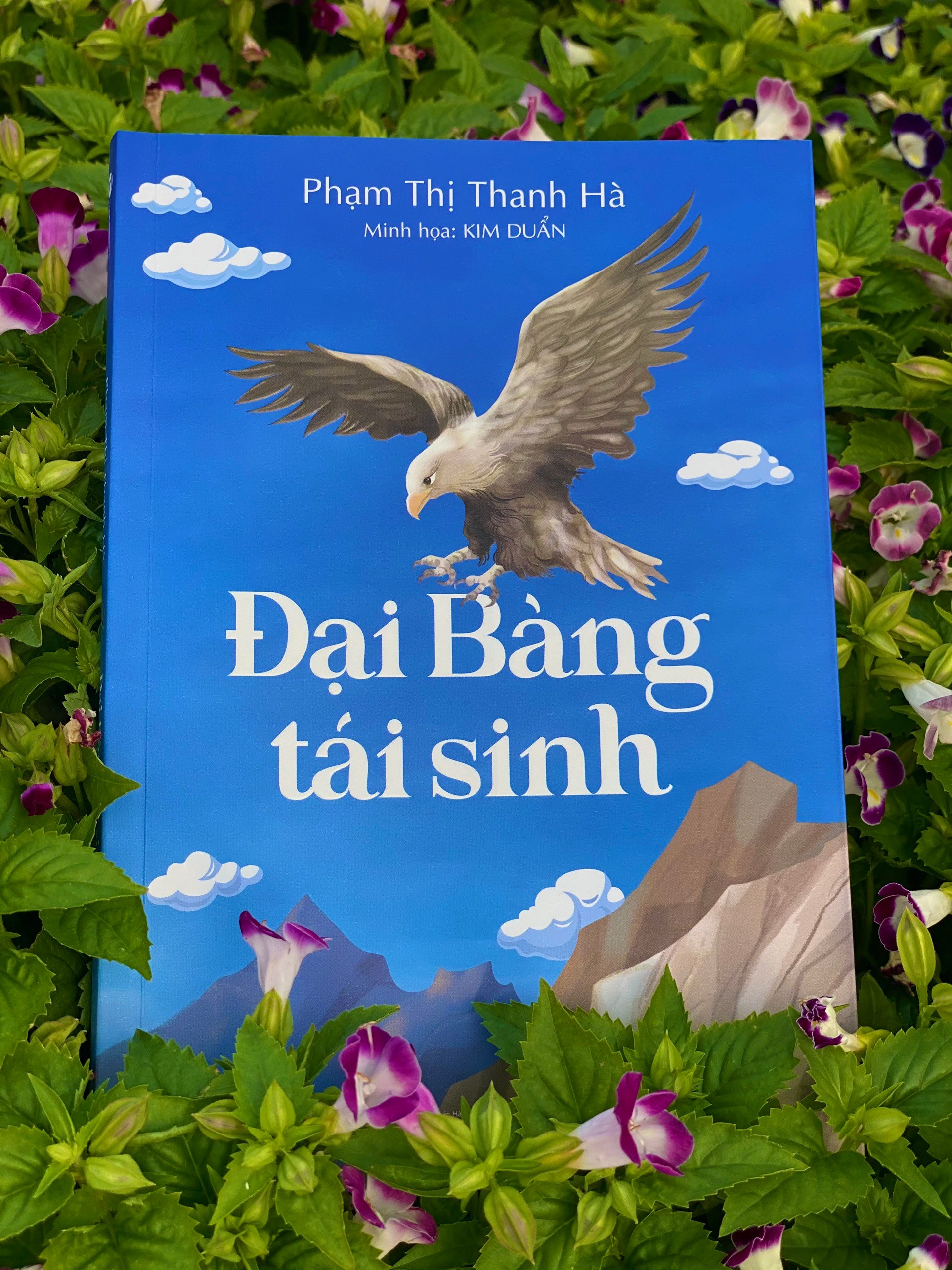 Huyền thoại Đại bàng tái sinh và câu chuyện ngày 1-6 - Ảnh 1.