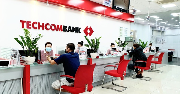 Techcombank Chairman's daughter registered to buy more than 82 million shares