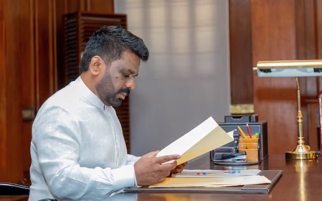 Le nouveau président du Sri Lanka dissout le parlement pour ouvrir la voie à de nouvelles élections