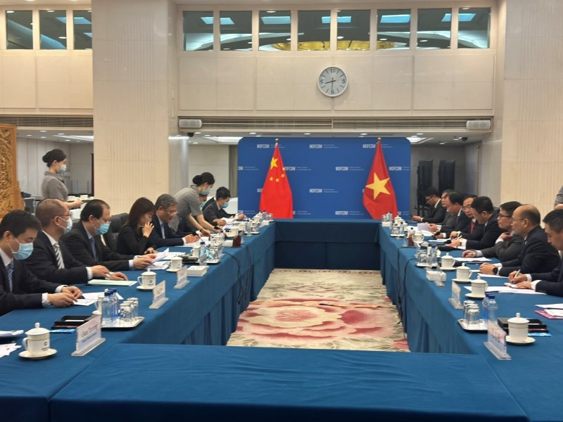 Vietnam and China strengthen economic and trade promotion