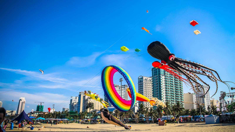 La Vietnam Airlines Festa llega a Da Nang por primera vez