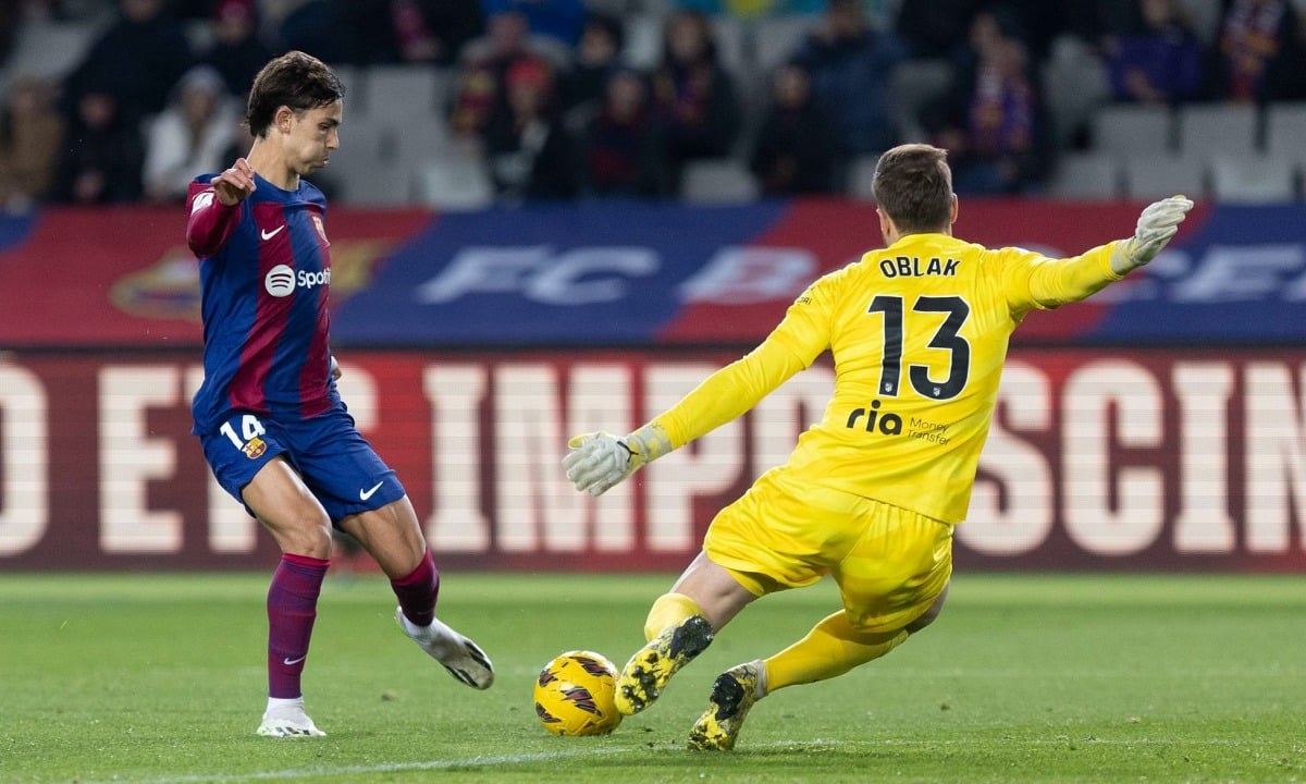 João Félix ayuda al Barça a derrotar al Atlético de Madrid