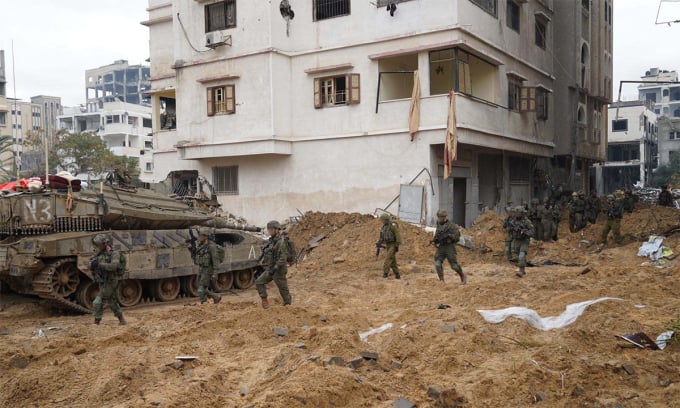 Israeli tanks and soldiers fight in the Gaza Strip on February 8. Photo: IDF