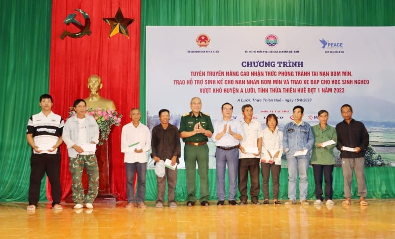 Providing livelihood support to landmine victims in difficult circumstances in A Luoi district, Thua Thien Hue province