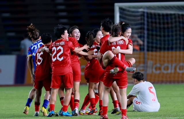 Những khán giả đặc biệt của đội tuyển nữ Việt Nam tại New Zealand - Ảnh 2.