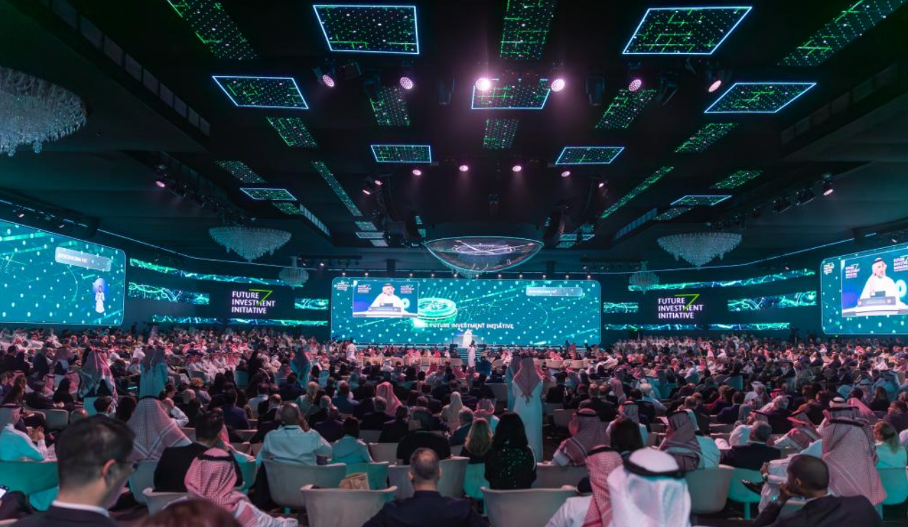 World - Will the Gaza conflict ruin the ambitions of the wealthy Gulf nation? (Image 2).