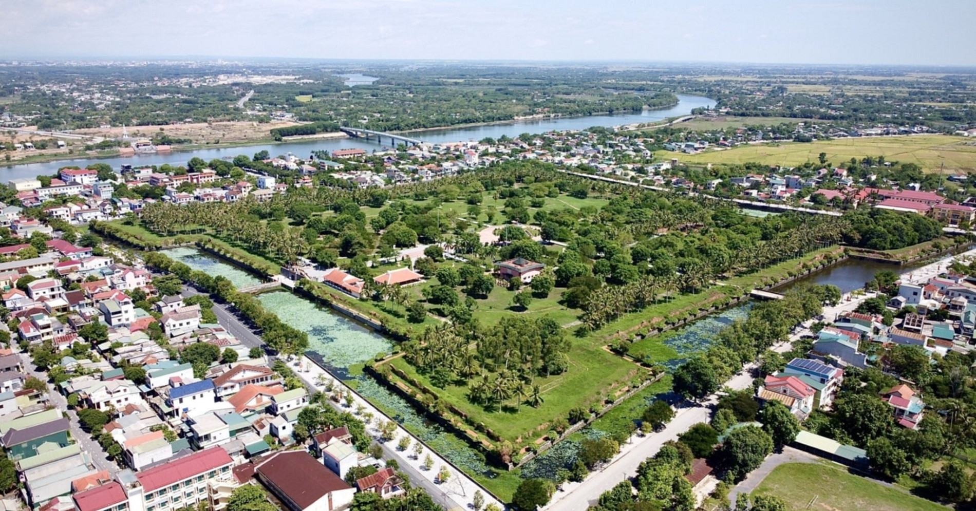 ខេត្ត Quang Tri នឹង​ច្របាច់​បញ្ចូល​គ្នា​នូវ​អង្គភាព​រដ្ឋបាល​ឃុំ-សង្កាត់​ចំនួន ១៣។