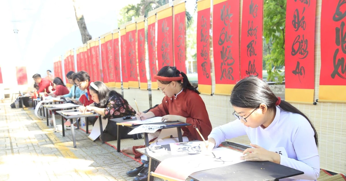 Ciudad Ho Chi Minh organiza más de 20 eventos para dar la bienvenida al Año Nuevo Lunar 2025