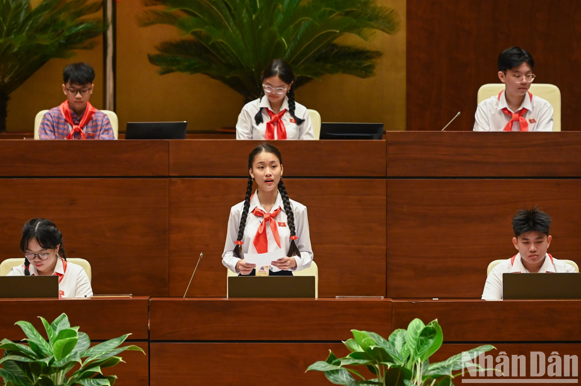 [Ảnh] “Quốc hội trẻ em” chất vấn về bạo lực học đường và tác hại của thuốc lá ảnh 9