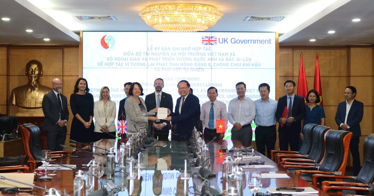 Vietnam's Ministry of Natural Resources and Environment and the UK's Department for Foreign Affairs and Development signed a Memorandum of Understanding