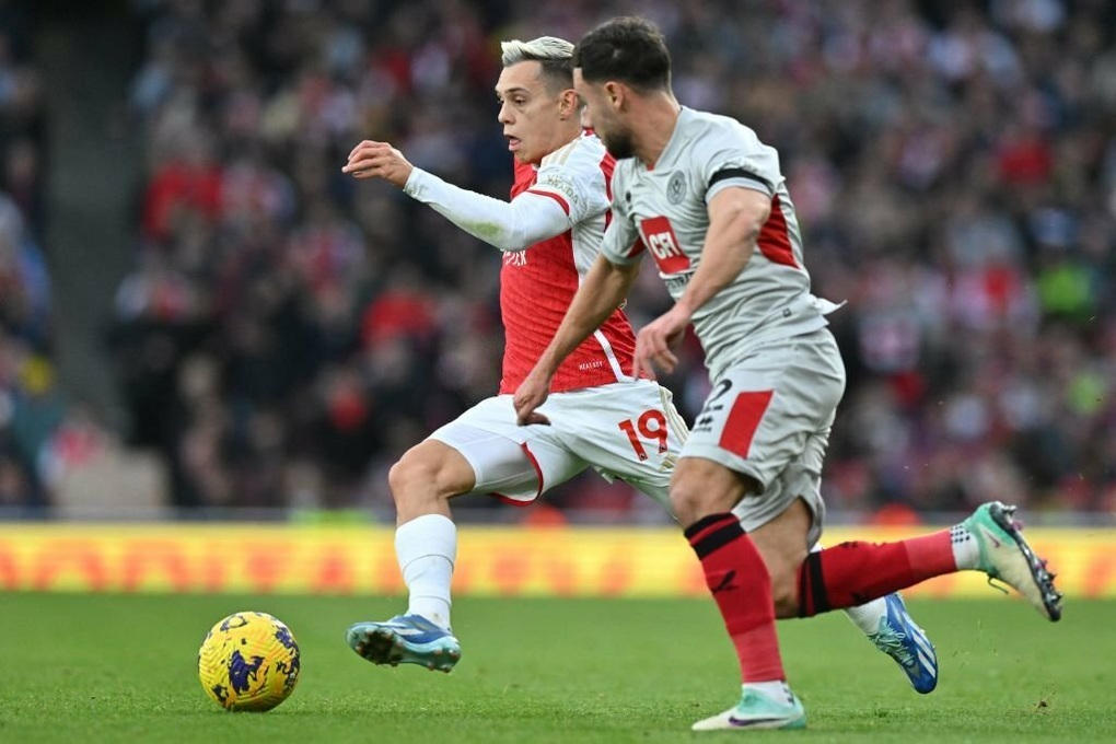 Arsenal thắng 5 sao trước đội bét bảng Sheffield Utd - 2