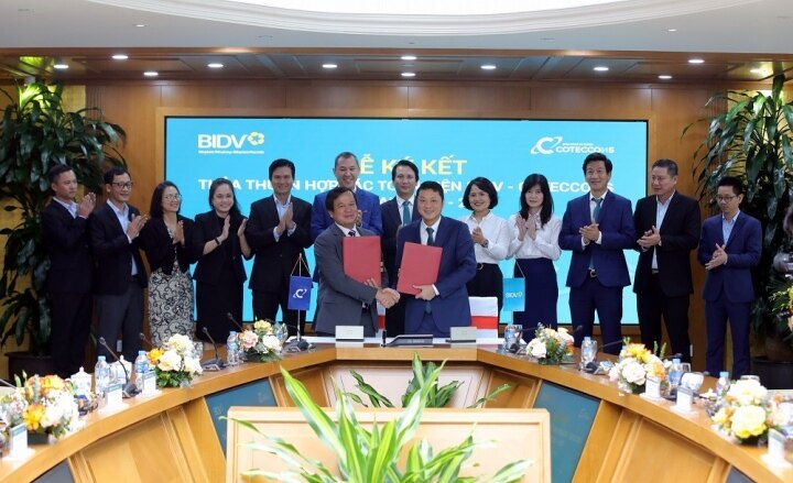 BIDV and Coteccons signed a comprehensive cooperation agreement - 1