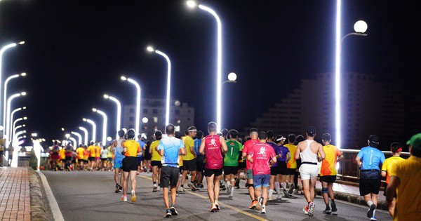 Comment est l'état de santé des deux athlètes hospitalisés après le marathon de Quang Binh ?