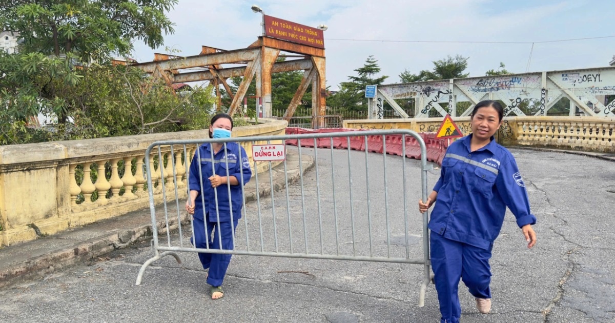 Reapertura del puente Long Bien y del puente Duong