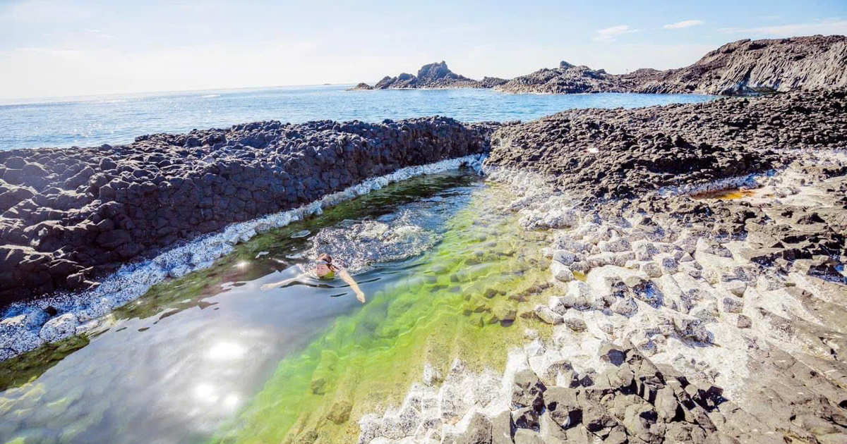 What to do to exploit tourism resources in the "shipwreck graveyard" area?