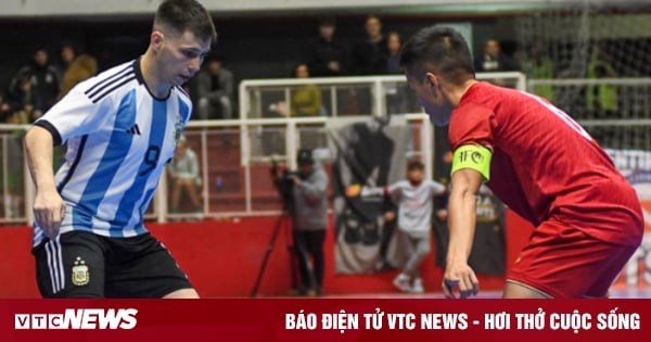 Tuyển futsal Việt Nam thua đậm Argentina