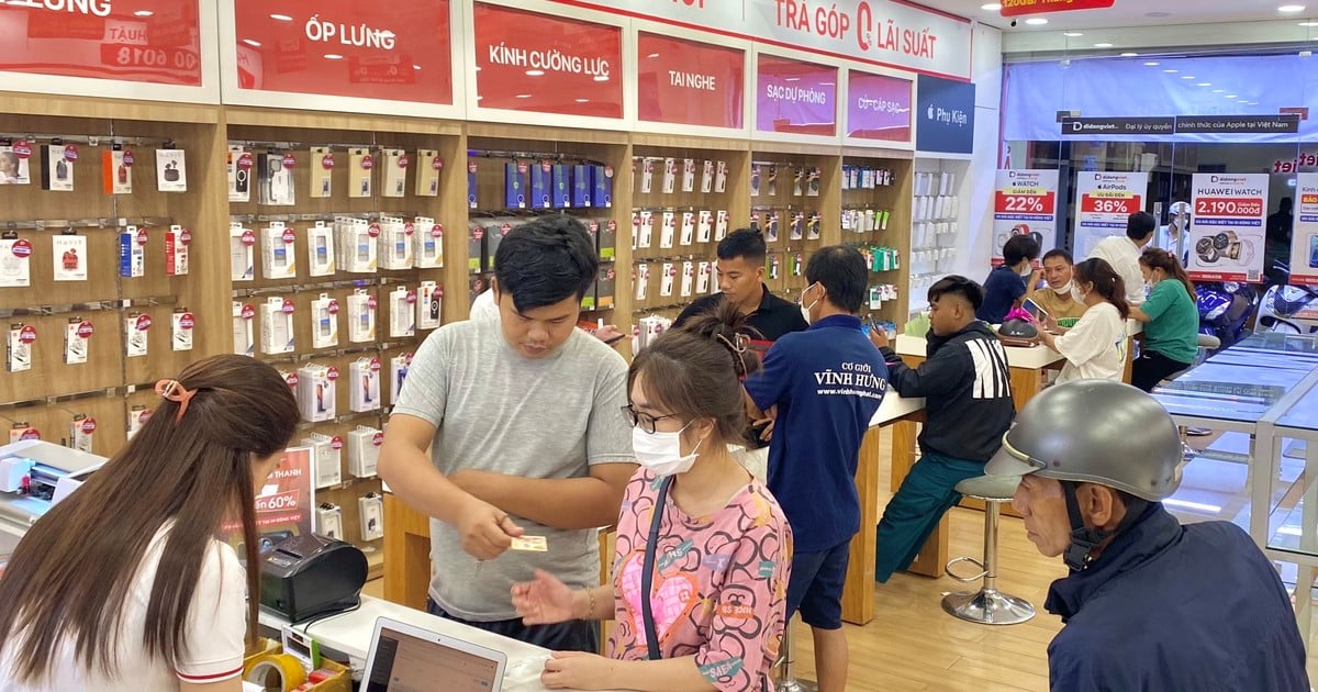 "Apple Store online mở bán không ảnh hưởng nhiều đến chúng tôi"