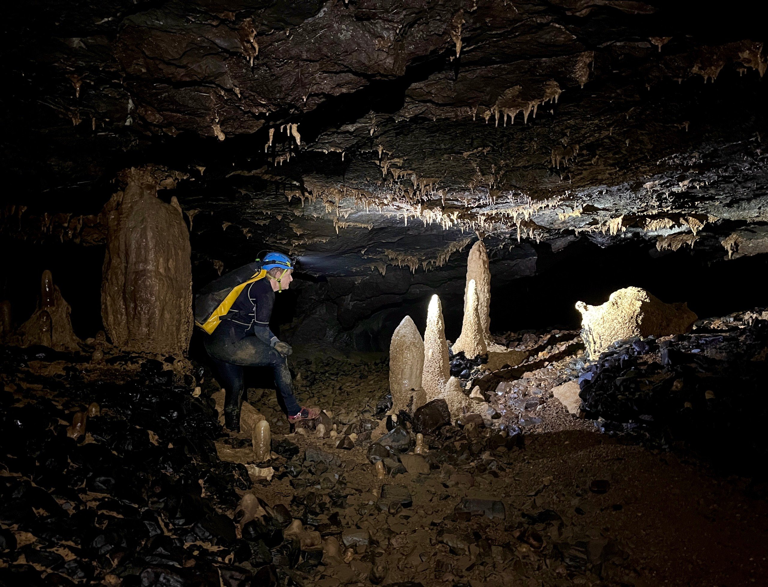 Tectonics inside the new cave (Photo: BCRA)