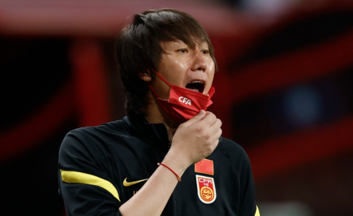 Li Tie, ex entrenador del equipo de fútbol masculino de China.