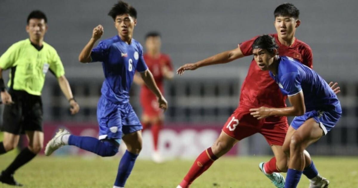 Vietnam beats Philippines lightly, meets Malaysia in the semi-finals