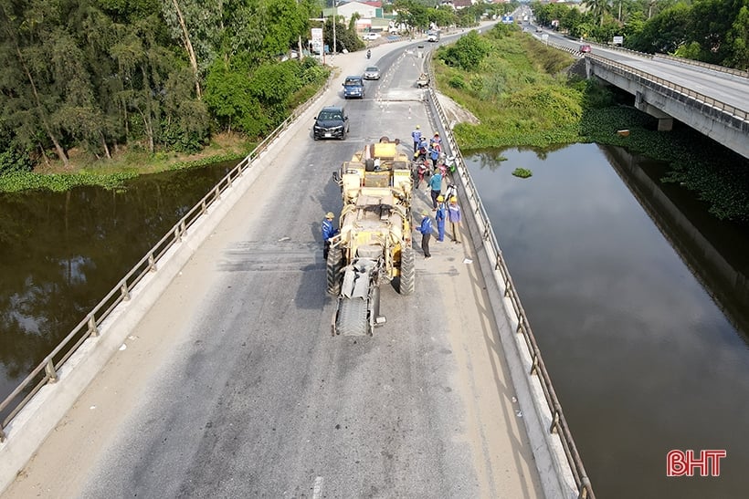 Sửa chữa thiếu đồng bộ, quốc lộ 1 qua Hà Tĩnh vẫn hư hỏng nghiêm trọng