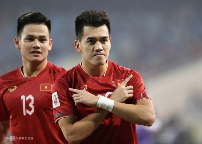 Striker Nguyen Tien Linh missed two friendly matches of the Vietnam national team due to injury. Photo: Hieu Luong