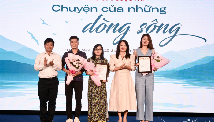 Báo VietNamNet trao giải cuộc thi 'Chuyện của những dòng sông'